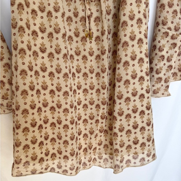 NWT American Eagle Cream Block Print Bell Sleeve Dress Tie Front Smocked Small - Picture 3 of 10